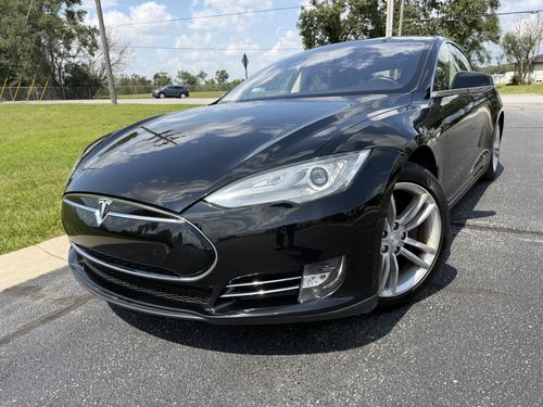 2014 Tesla S 85 — photo 20