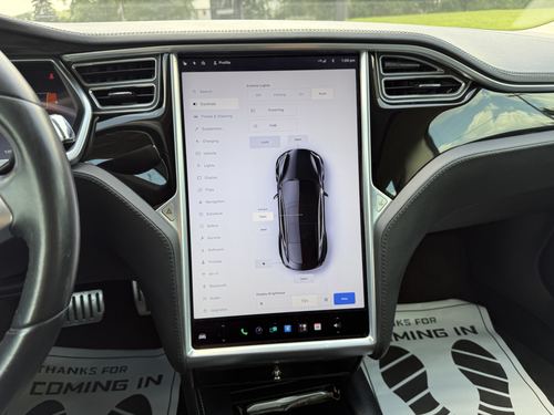 2014 Tesla S 85 — photo 24