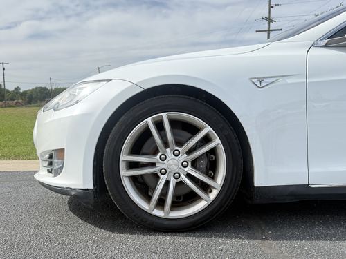 2014 Tesla S85 — photo 11