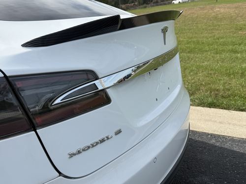 2014 Tesla S85 — photo 13