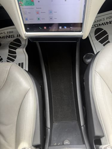 2014 Tesla S85 — photo 23