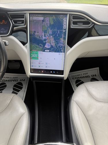 2014 Tesla S85 — photo 22