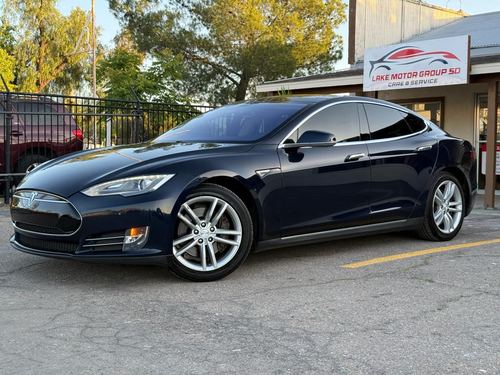 2014 Tesla S85 — photo 5