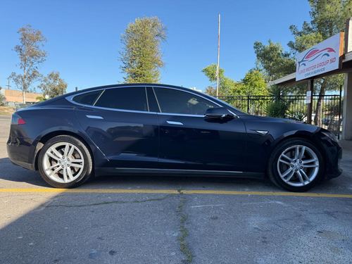 2014 Tesla S85 — photo 11