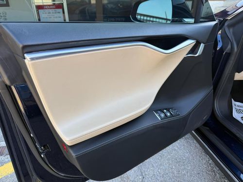 2014 Tesla S85 — photo 15