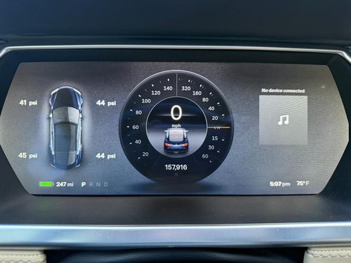 2014 Tesla S85 — photo 19