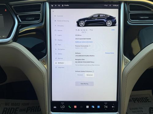 2014 Tesla S85 — photo 20
