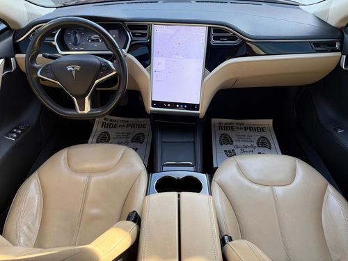 2014 Tesla S85 — photo 23