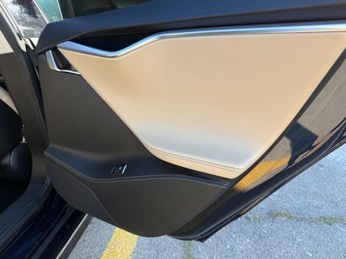 2014 Tesla S85 — photo 29
