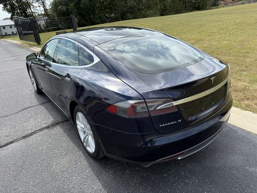 2015 Tesla S P85D — photo 13