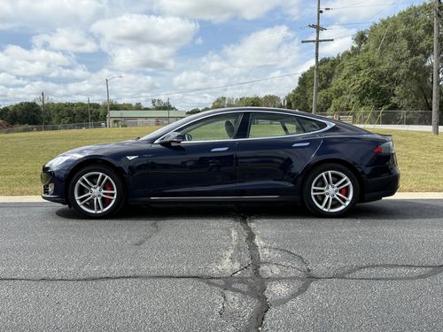 2015 Tesla S P85D — photo 15