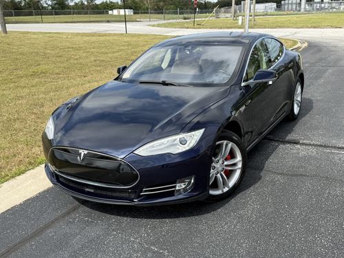 2015 Tesla S P85D