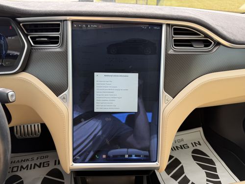 2015 Tesla S P85D — photo 26
