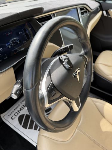 2015 Tesla S P85D — photo 29
