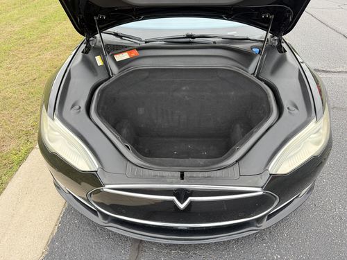 2015 Tesla S P85D — photo 2