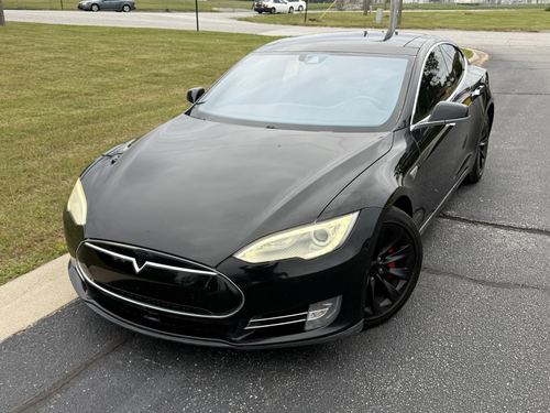 2015 Tesla S P85D — photo 1