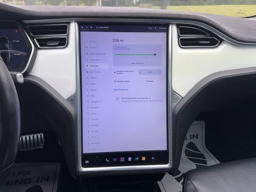 2015 Tesla S P85D — photo 24