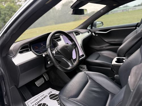 2015 Tesla S P85D — photo 30