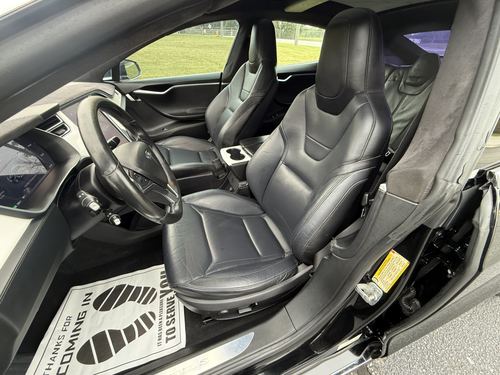 2015 Tesla S P85D — photo 31