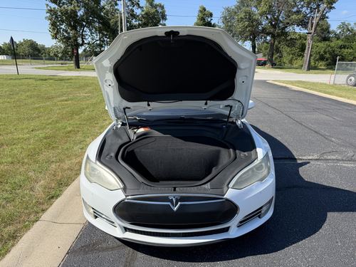2015 Tesla S70D — photo 3