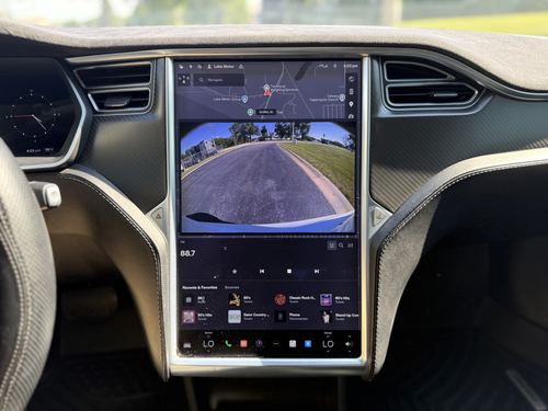 2015 Tesla S70D — photo 23