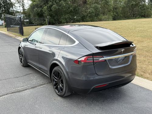2016 Tesla X90D — photo 12