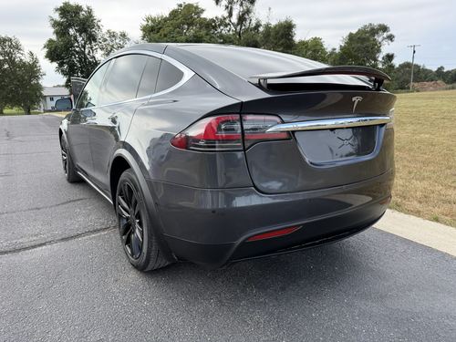 2016 Tesla X90D — photo 16