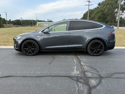 2016 Tesla X90D — photo 17