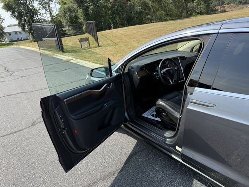 2016 Tesla X90D — photo 37