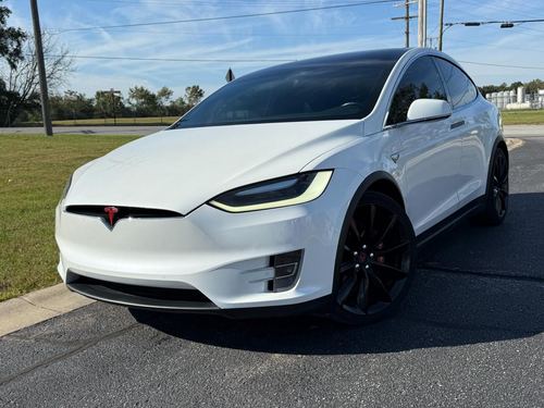2017 Tesla X75D 90D — photo 1