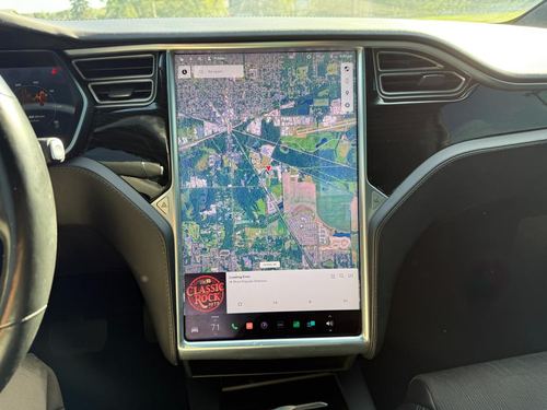 2017 Tesla X75D 90D — photo 13