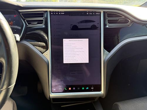 2017 Tesla X75D 90D — photo 18