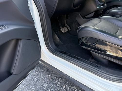 2017 Tesla X75D 90D — photo 31