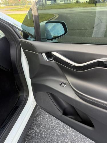 2017 Tesla X75D 90D — photo 49