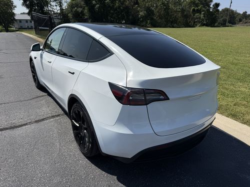 2021 Tesla Y Lr Long Range Dual Motor All-Wheel Drive — photo 13
