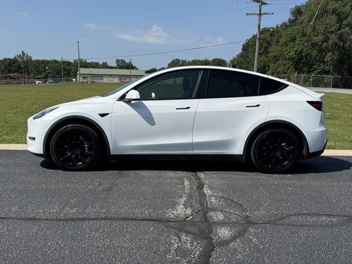 2021 Tesla Y Lr Long Range Dual Motor All-Wheel Drive — photo 15