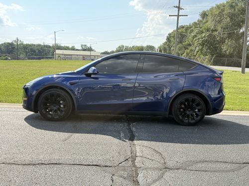 2021 Tesla Y Lr Long Range Dual Motor All-Wheel Drive — photo 13