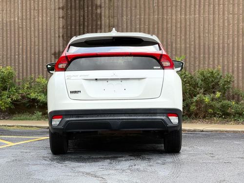2020 Mitsubishi Eclipse Cross — photo 12