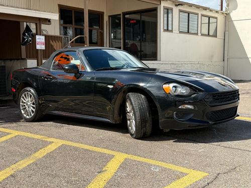 2017 Fiat 124 Spider — photo 8