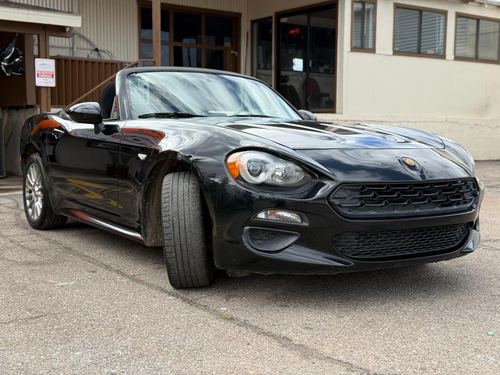 2017 Fiat 124 Spider — photo 7