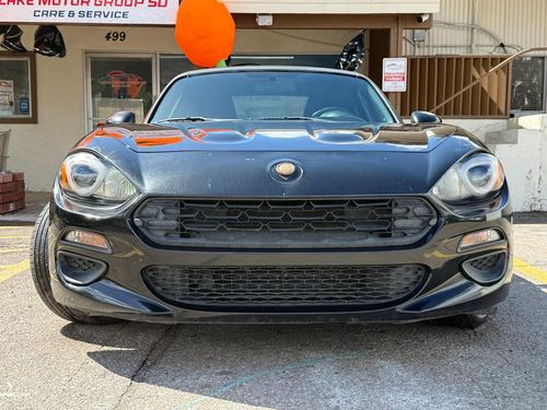 2017 Fiat 124 Spider — photo 4