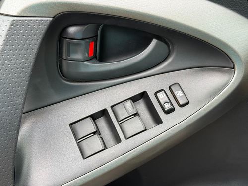 2010 Toyota Rav 4 — photo 37