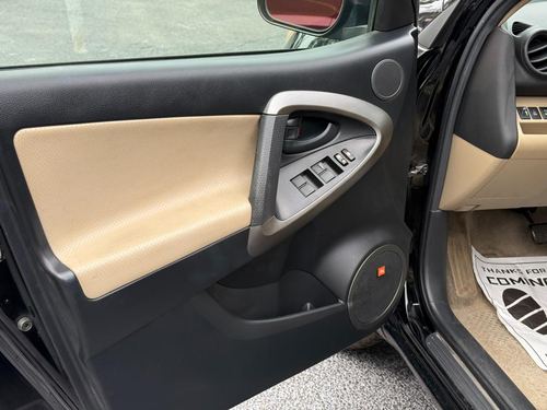 2010 Toyota Rav 4 — photo 40