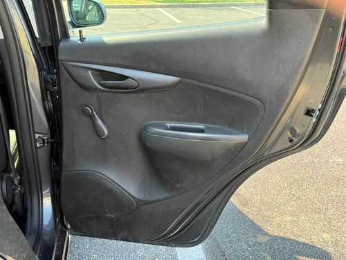 2017 Chevrolet Spark — photo 14