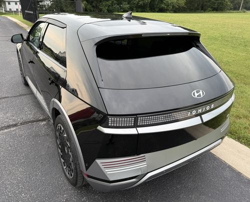 2022 Hyundai Ioniq 5 — photo 14