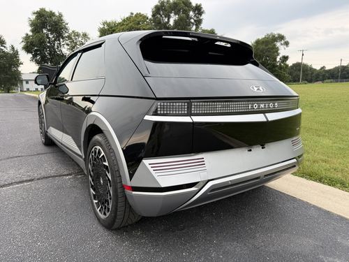 2022 Hyundai Ioniq 5 — photo 15