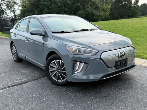 2021 Hyundai Ioniq — photo 3