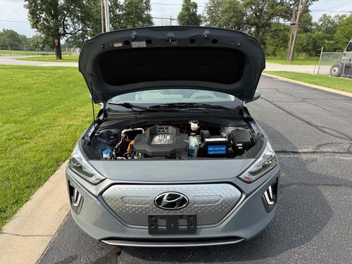 2021 Hyundai Ioniq — photo 5