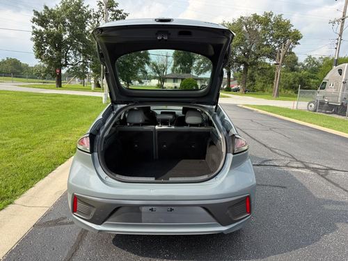 2021 Hyundai Ioniq — photo 15