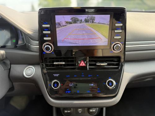 2021 Hyundai Ioniq — photo 23